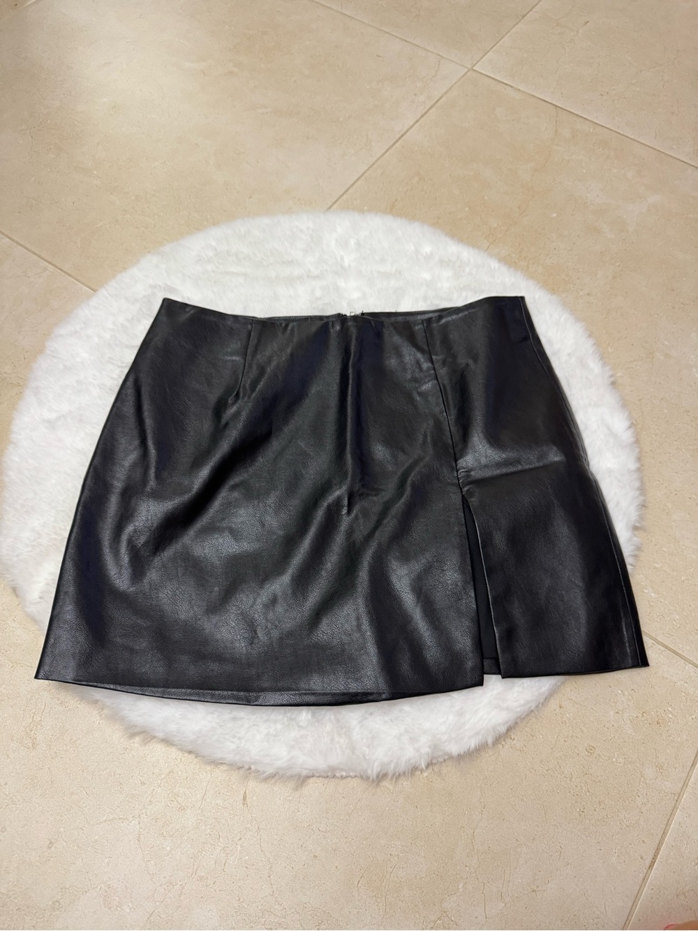 Forever 21 Black Faux Leather Jacket Size Large